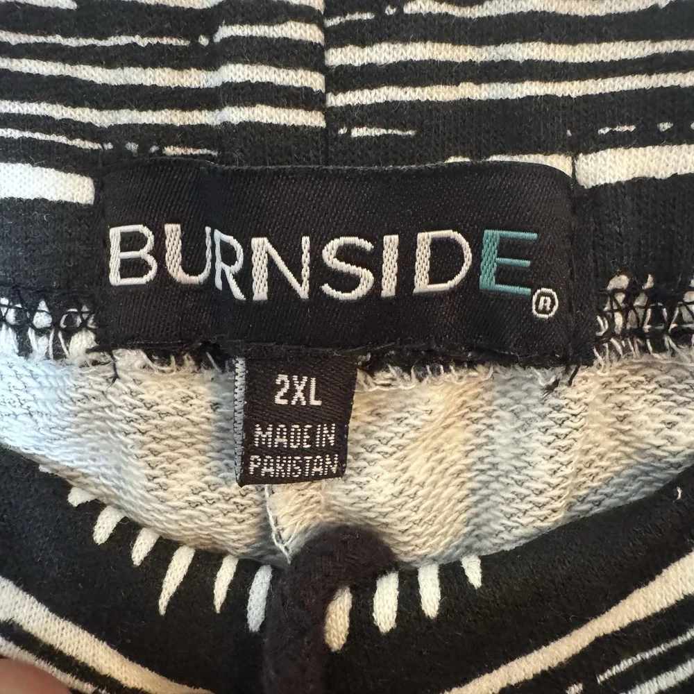 Vintage Y2K Burnside Mens 2XL Black White Tribal Lounge Shorts Drawstring 7